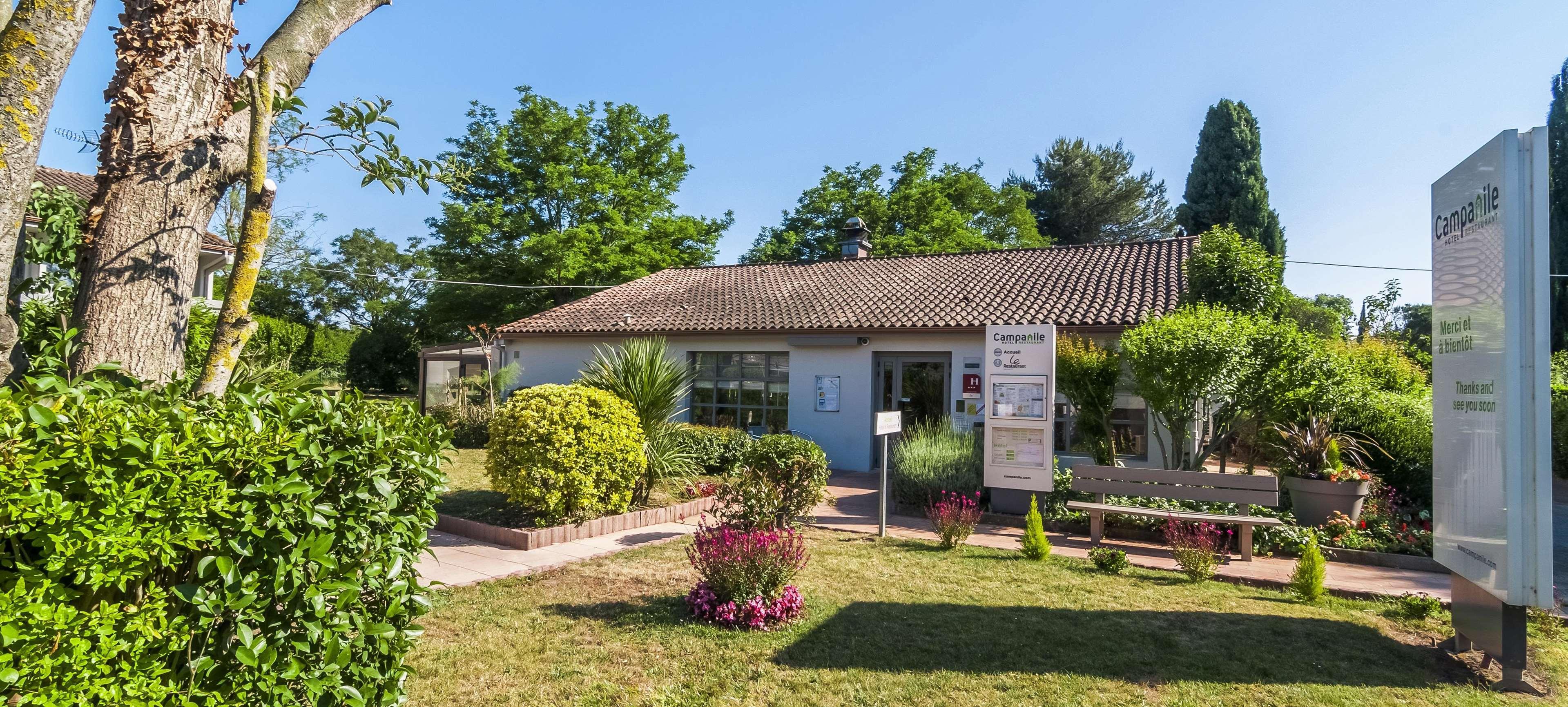 Hotel Campanile Nimes Sud - Caissargues Exterior foto